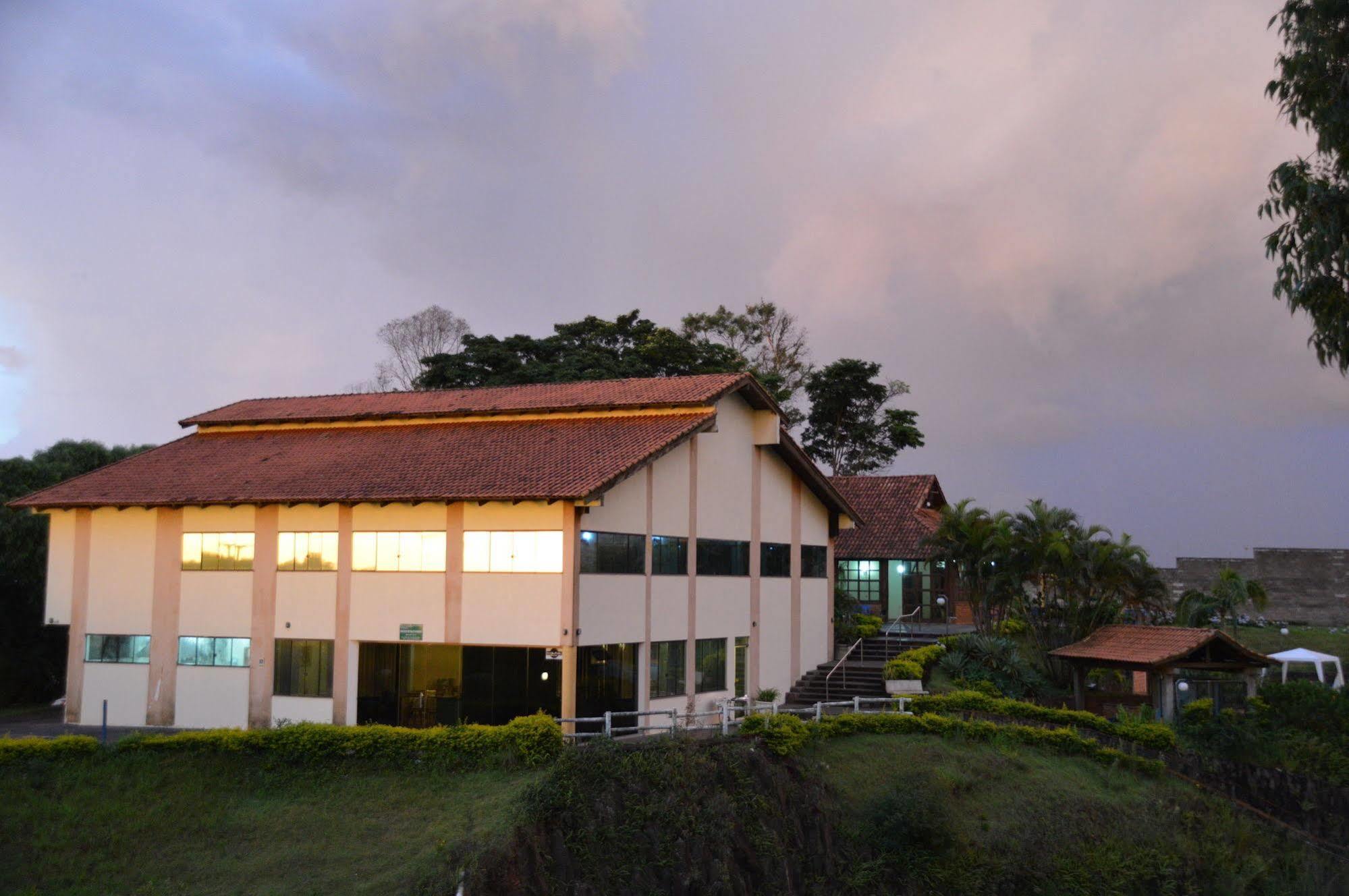 Hotel Lago Das Pedras Apucarana Extérieur photo