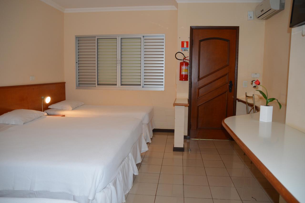 Hotel Lago Das Pedras Apucarana Extérieur photo