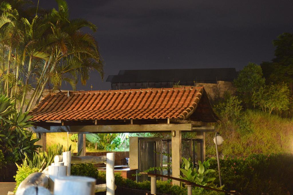 Hotel Lago Das Pedras Apucarana Extérieur photo