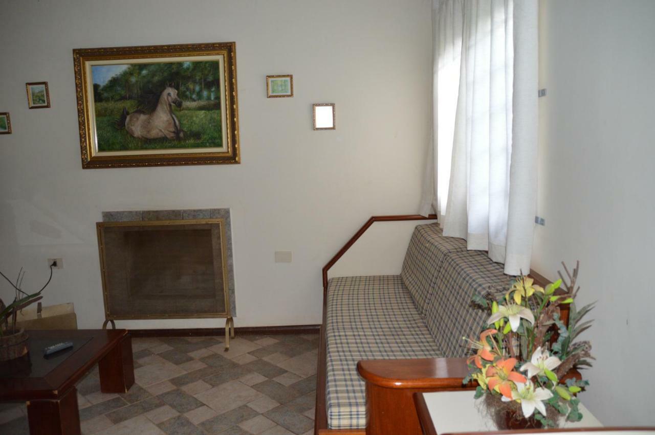 Hotel Lago Das Pedras Apucarana Extérieur photo